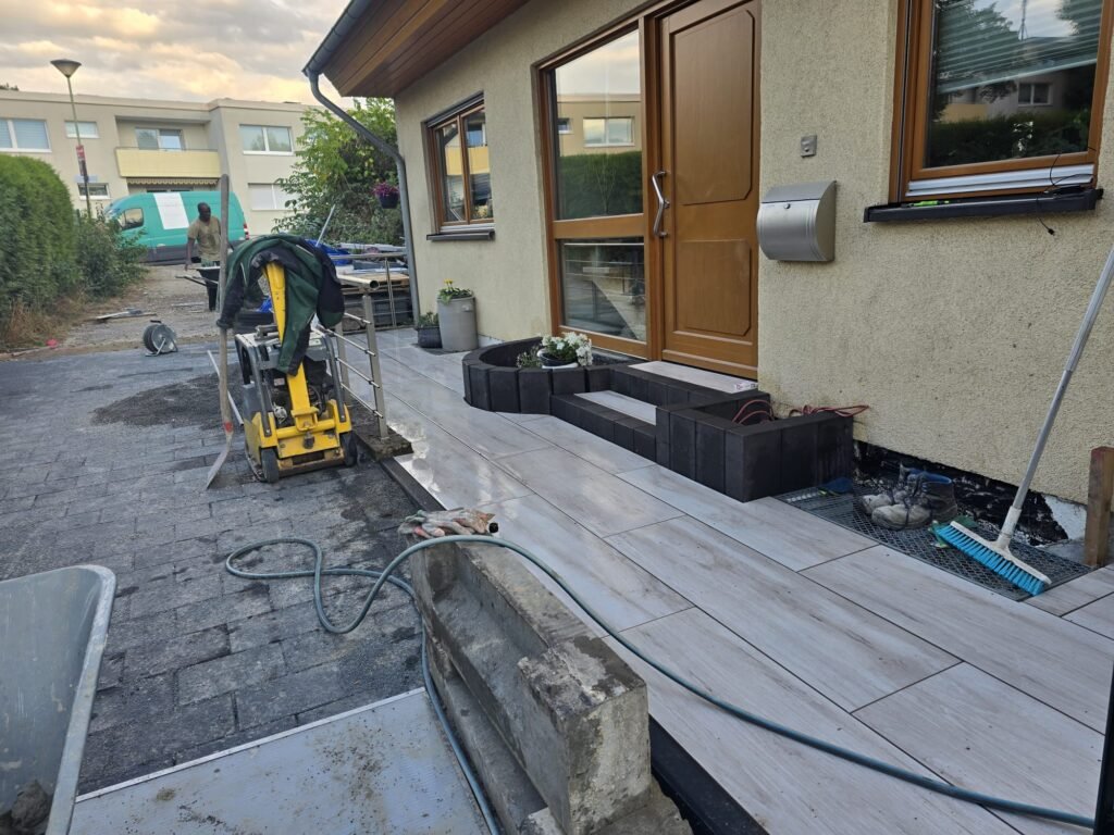 Neuer Eingang in Wuppertal